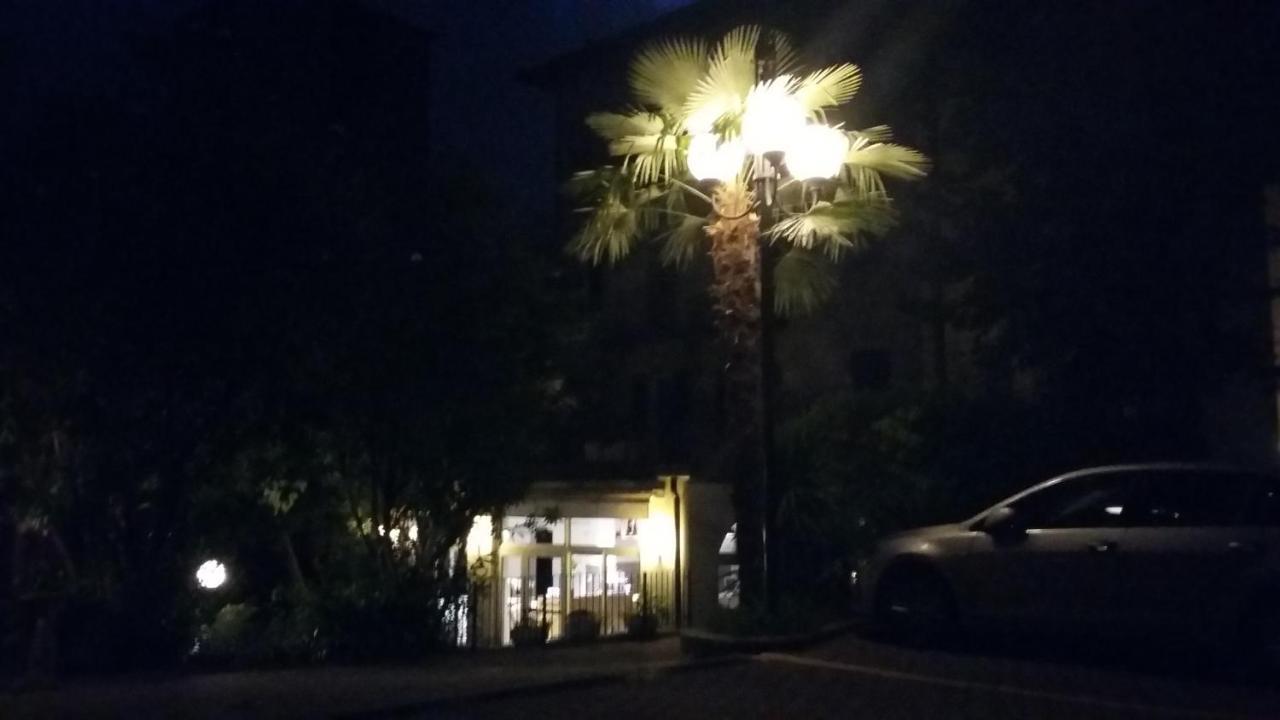 Hotel Quarcino Como Dış mekan fotoğraf